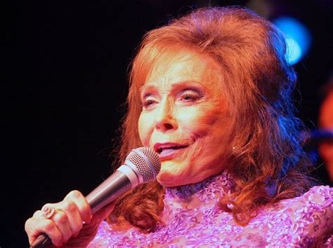 Loretta Lynn Takes Her Storied Career Full Circle With New Album Cd
