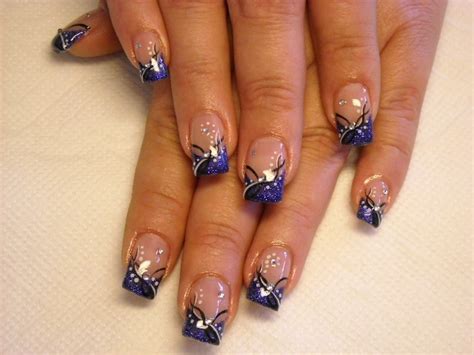 Trendy Fashion Simple And Cool Nail Art Ideas 2011