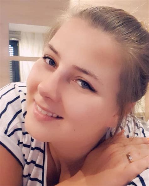 2019 steht für sarafina und ihren verlobten peter heck endlich die hochzeit. Sarafina Wollny wehrt sich gegen Hochzeits-Vorwürfe | Ring ...