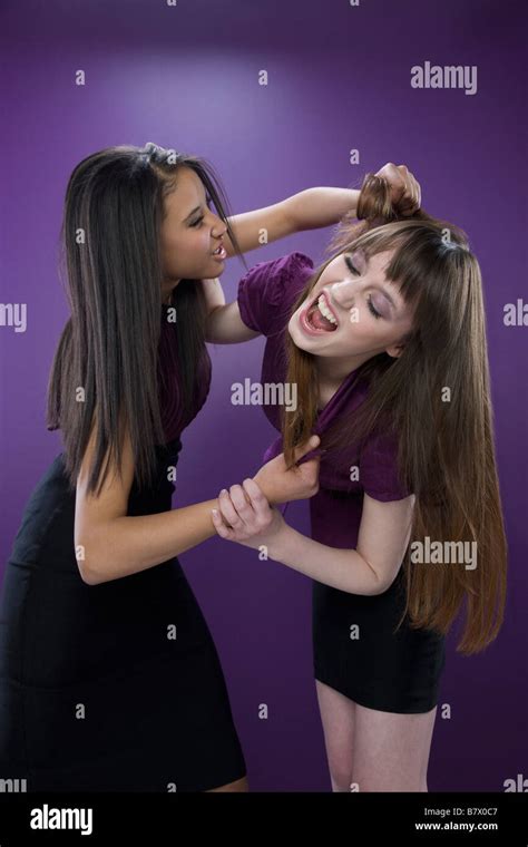 Two Women Fighting Stock Photo 22084055 Alamy