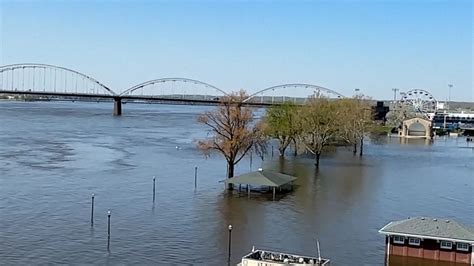 Flood Threat Continues From Mississippi River Good Morning America