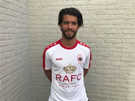 Check this player last stats: OFICIAL: Ivo Rodrigues no Antuérpia até 2021 | MAISFUTEBOL