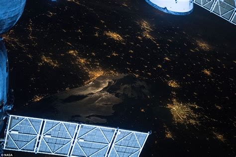 Now Thats A Room With A View Stunning Pictures Taken By Astronauts On