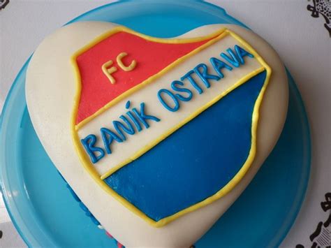 See what stephanie jardee banik (stephbanik) has discovered on pinterest, the world's biggest collection of ideas. Baník Ostrava - srdce dort | Desserts, Sugar cookie, Food