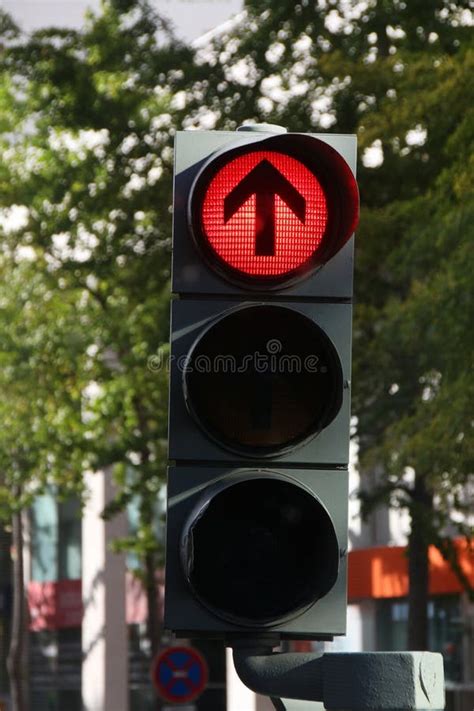 Red Light In Traffic Signal Stock Image Image Of City Journey 152182327