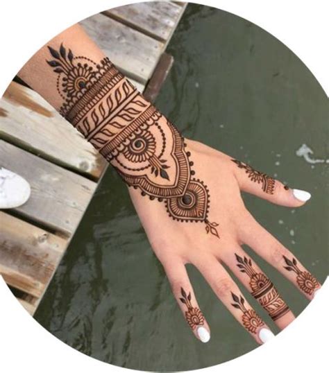 Today through cyber monday, our earth jagua kit are 50% off retail. DIY: zo maak je henna tattoos - ELLE.be