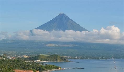 Land Of Beauty The Seven Natural Wonders Of The Philippines Pln Media