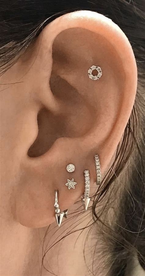 Love The Vertical Stack Of The Studs Ear Jewelry Earings Piercings