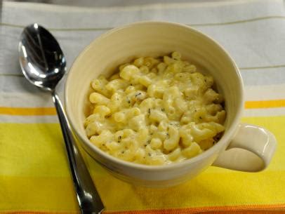 Pumpkin, mac & cheese and pancetta? Sunny's Dimepiece Mac and Cheese Recipe | Sunny Anderson ...