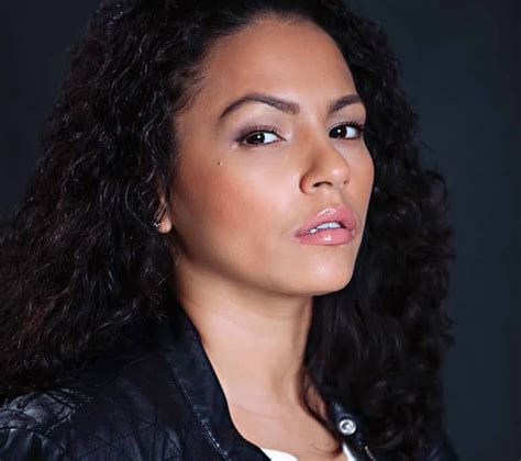 April Lee Hernández Biography Wiki Net Worth Age Height Partner