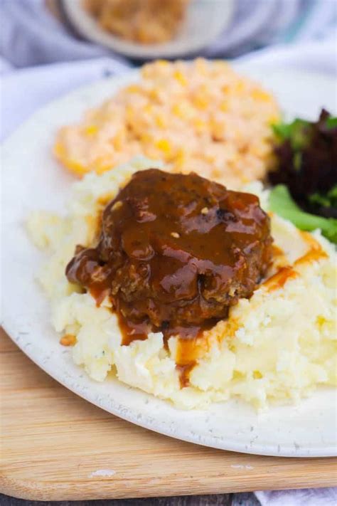 A simple herb gravy tops patties of ground beef for a week night comfort food this recipe for salisbury steak is full of flavor, easy to make and will satisfy the hungriest of eaters. Easy Salisbury Steak on top of mashed potatoes in 2020 ...