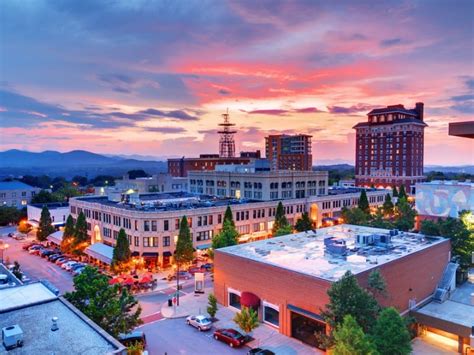 11 Charming Small Towns In North Carolina Vacation Guide Trips To