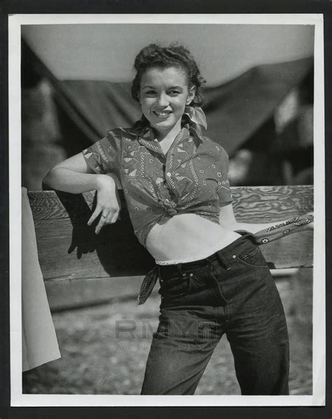 Lot S Norma Jean Baker Babe Marilyn Monroe In Jeans And Sexy Shirt