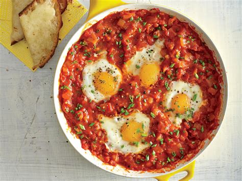 Eggs Poached In Tomato Sauce With Garlic Cheese Toasts