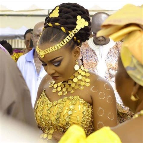 Pin By Marie Lucette Acka On Wedding African Wedding Attire African