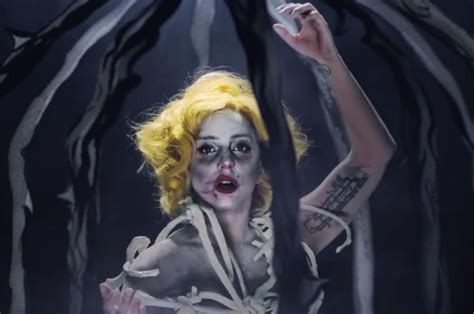 Lady Gaga S Applause Video Who Did The Makeup And Hair Beautylish