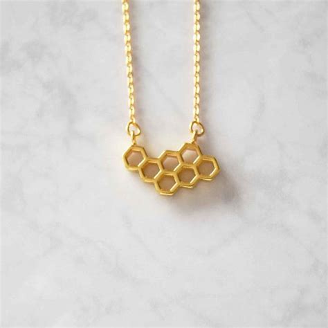 Simple Necklaces Every Minimalist Needs Necklace For Girlfriend