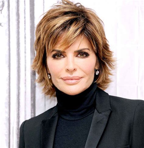 Lisa Rinna Changes Her Hairstyle For First Time In 20 Years Us Weekly