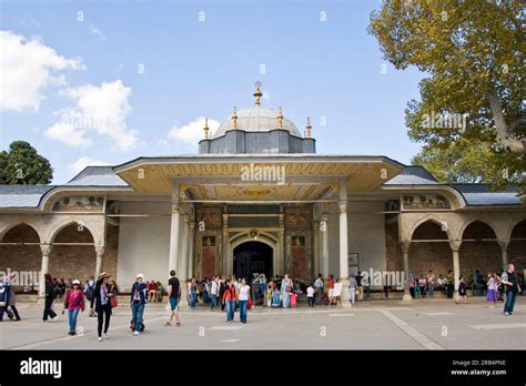 The Gate Of Felicity Topkapi Palace Istanbul Turkey Stock Photo Alamy