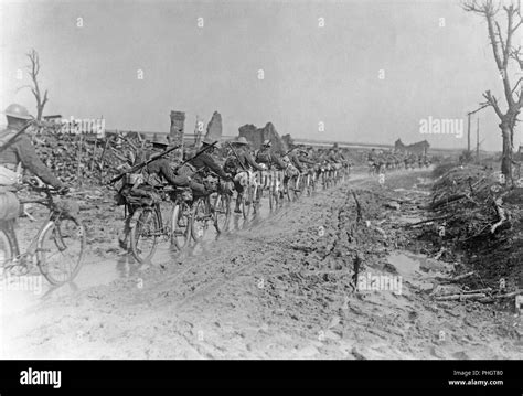 Première Guerre Mondiale 1914 1918 Soldats Britanniques Avec Leurs