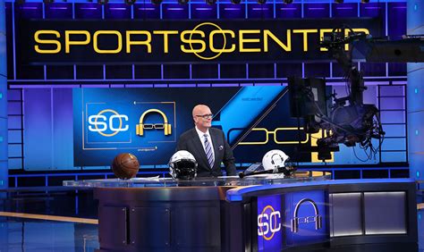 Scott Van Pelt's 'SportsCenter' edition relocating to Washington