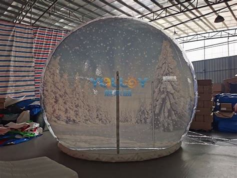 Inflatable Snow Globes Photo Booth For Christmas Manufacturers