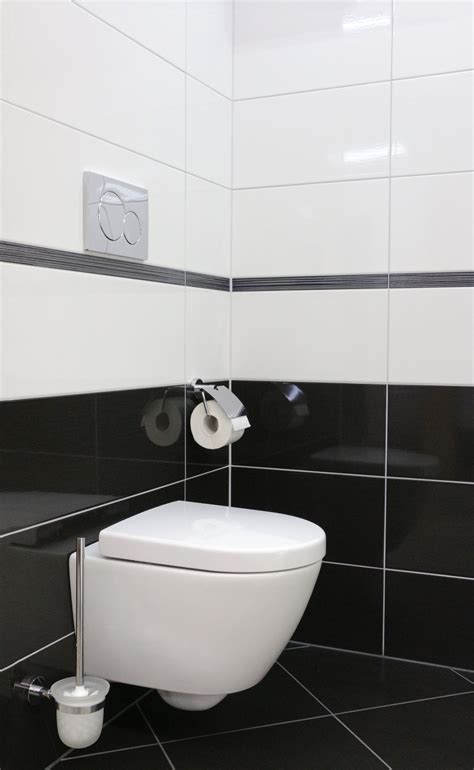 schwarz-weiß ein Klassiker #Badezimmer#Bad #bath #Fliesen #schwarzweiß