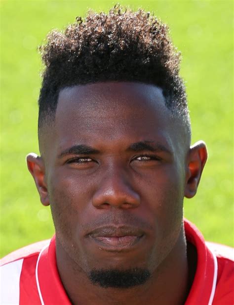 Paweł dawidowicz jednako dobro igra s obje noge. Ponck - Spielerprofil 18/19 | Transfermarkt