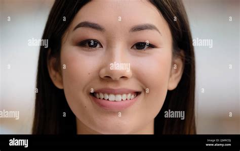 Asian Portrait Close Up Hi Res Stock Photography And Images Alamy
