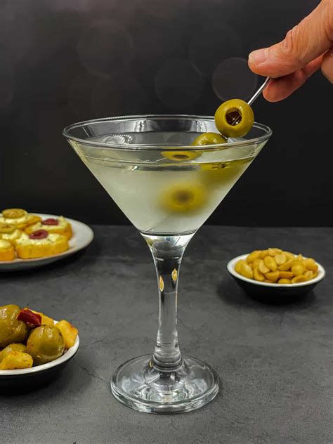 Dirty Martini Recipe Splash Of Taste Vegetarian Recipes