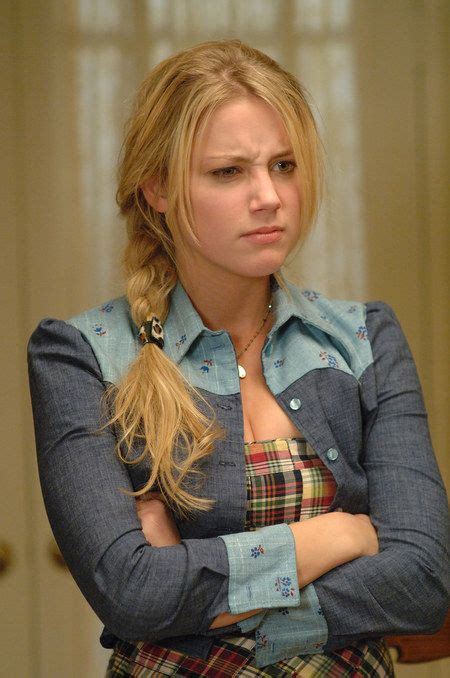 Amber's introductory scene in pineapple express. Amber heard | Amber heard pineapple express, Amber heard ...