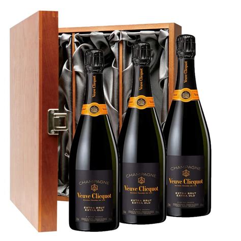 Veuve clicquot brut gift box. Veuve Clicquot Extra Brut Extra Old Champagne 75cl Three ...