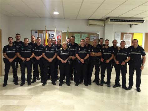 Check spelling or type a new query. La Policía Local de Almería estrena nueva imagen y cambia ...