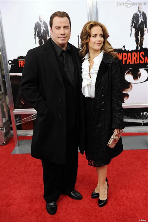 John travolta and kelly preston met at a screen test for their 1989 comedy, the experts , while preston was still married to actor kevin gage. John Travolta et Kelly Preston à la première de From Paris ...