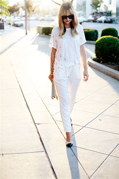 Cream And Gold Via Late Afternoon Lounge Wear How To Wear Fashion