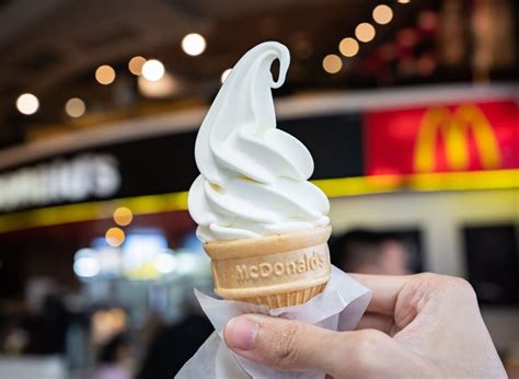 7 Fast Food Chains With The Best Soft Serve Ice Cream