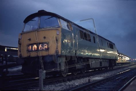 Rail Online Class 52 Western D1068 1976 Reading
