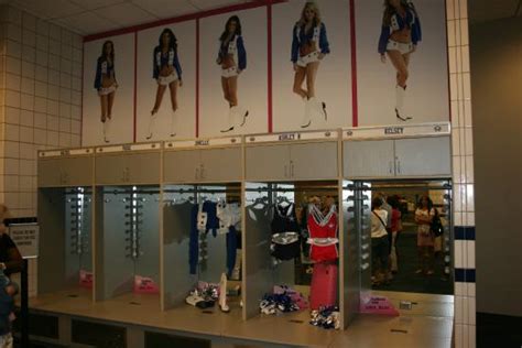 Dallas Cowbabes Cheerleaders Dressing Room Xxx Porn