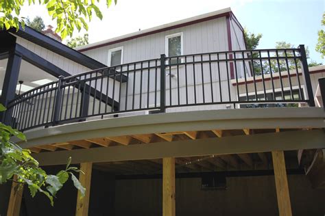Extend the enjoyment of your deck into the night by adding westbury lighting. Westbury Riviera C32 & C321 | Aluminum Railing