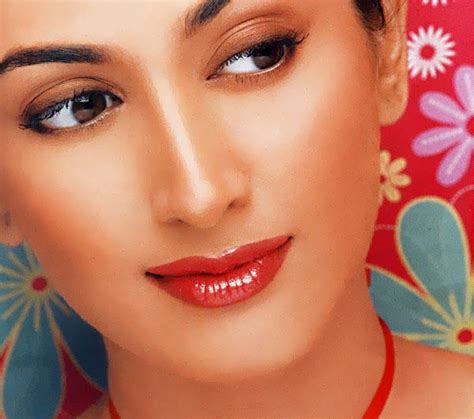 actress hot sexy bollywood actress gayatri joshi beautiful wallpapers