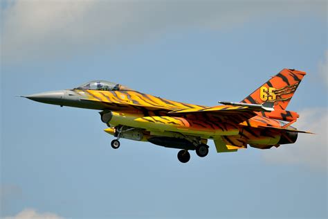 Belgian Air Force F 16 Tiger Foto And Bild F 16 Luftfahrt Airshows