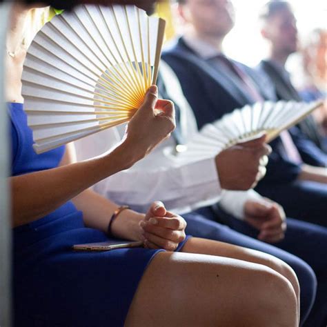 Hand Held Fans Silk Bamboo Folding Fans Handheld Folded Fan For Church