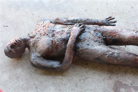 Burnt Poseable Alan Figure Prop Dapper Cadaver Props