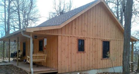 How much are board and batten siding prices? Guide to Install Board and Batten Siding | CozyHouze.com