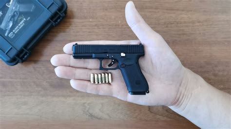 Mini Glock Toy Gun In 12 Scale Unboxing 2022 Glock Keychain With