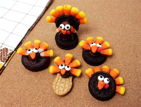 Candy Turkey Thanksgiving Table Favors - Welcome To Nana's