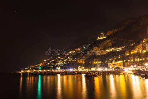 Una Vista Di Notte Del Amalfitana Di Costiera Immagine Stock Immagine