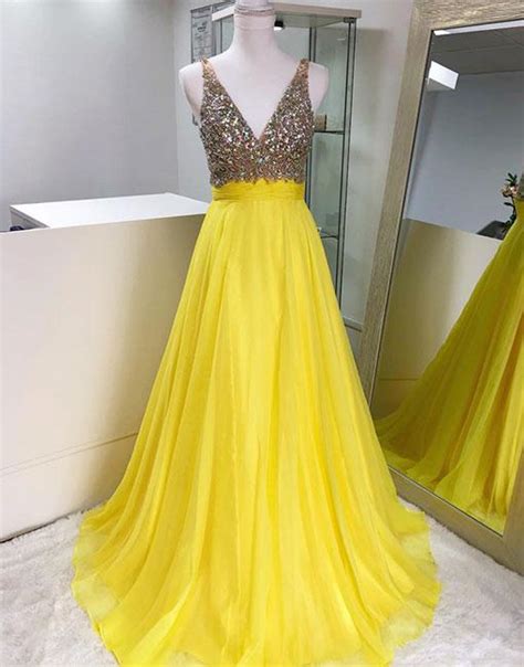 Luxury Beaded Crystal Long Evening Dresses 2018 Plus Size Yellow