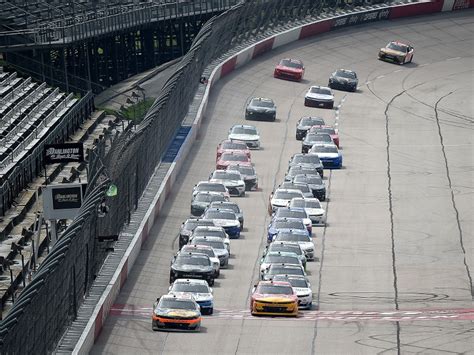 Nascar cup series betting and handicapping information for past race winners at new hampshire motor speedway. Chase Briscoe edges Kyle Busch for emotional Darlington ...