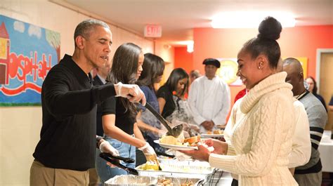 Barack Obama Visits Chicago Food Bank To Help Out For Thanksgiving